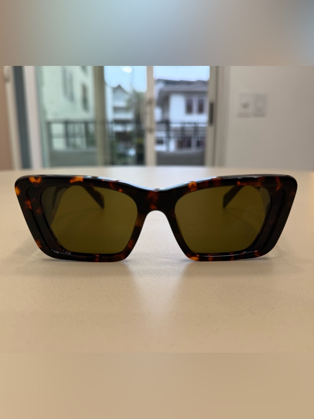 Prada PR 08YS Cat Eye Sunglasses Havana Tortoise Green Lenses Italy 51mm